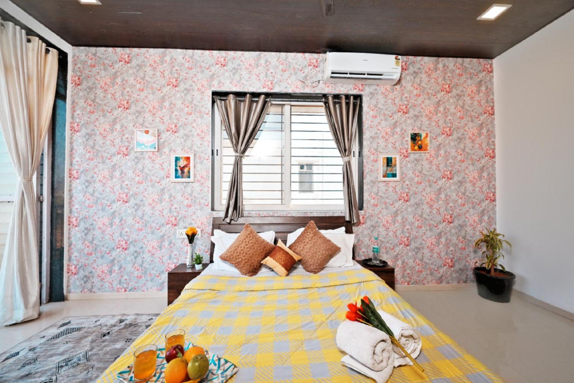 Ll Empyrean Stay Ll 4Bhk Ll Ac Ll Pool Ll Mystical Stone Villa Ll โลนาวาลา ภายนอก รูปภาพ